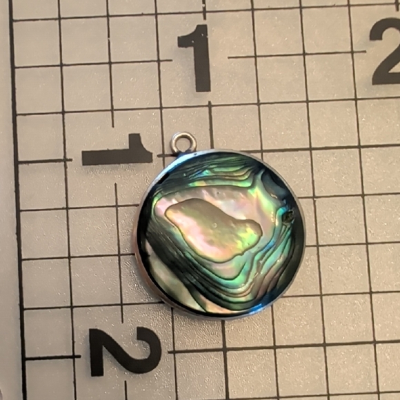 Vintage Alpaca Abalone Pendant - Picture 3 of 3